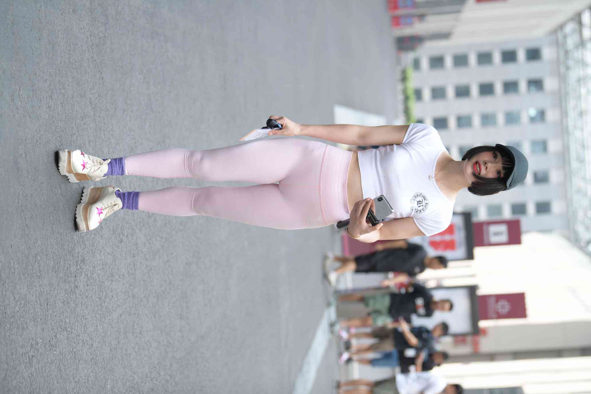 图片[2]-短发鸭舌帽时尚女生【102P】04022-婷美图