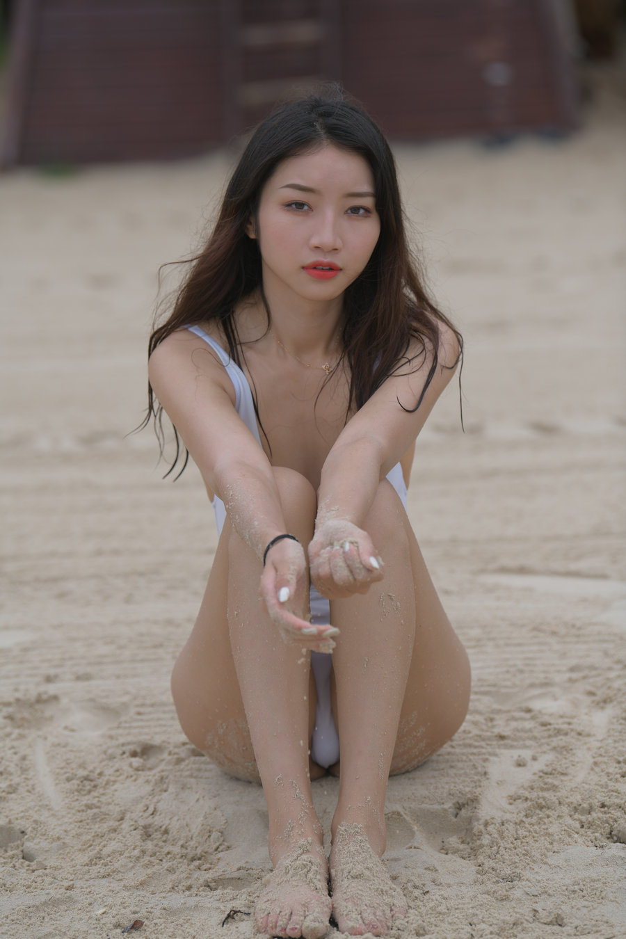J1223 658P3V-20.3GB-婷美图