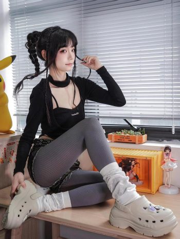 图片[9]-牛仔热裤+灰丝姑娘玩自拍-婷美图